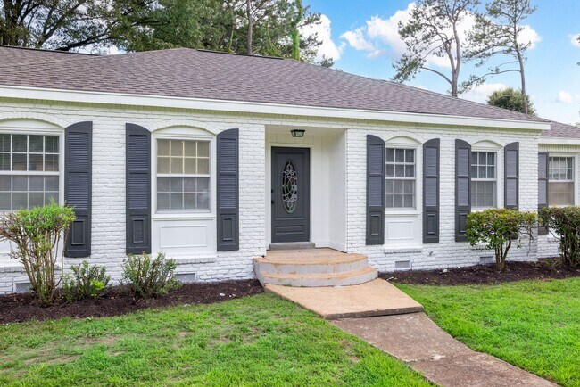Foto del edificio - Recently renovated home in Whitehaven