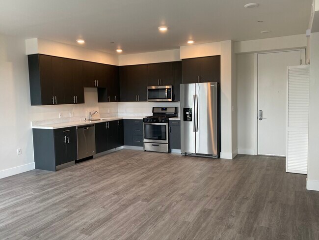 Foto del edificio - 12555 Vanowen St