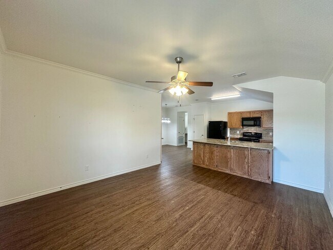 Foto del edificio - 405 Olaf Dr