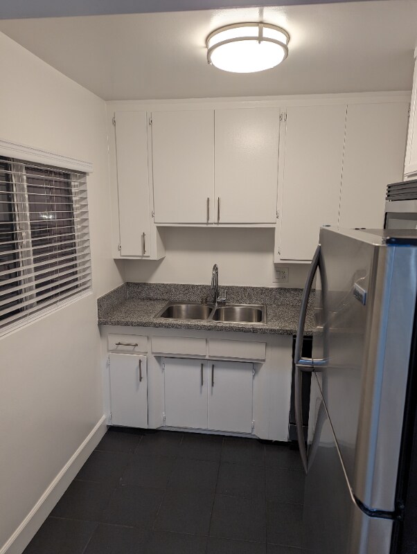Foto del edificio - 7068 Lanewood Ave