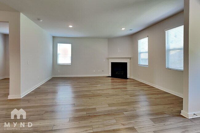 Foto del edificio - 603 Snapdragon Ln