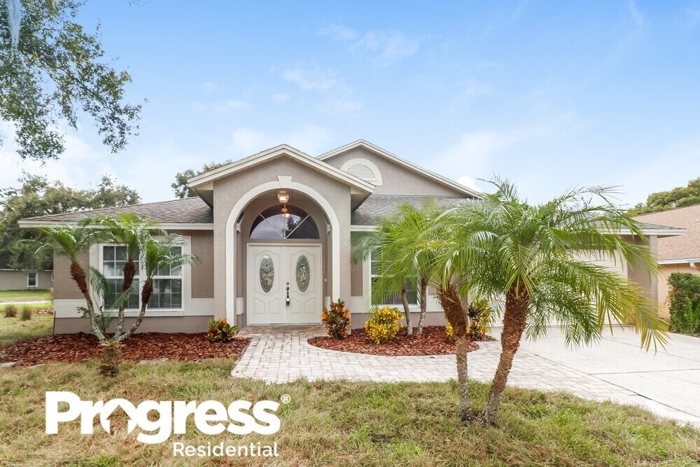 2337 Tioga Dr, Land O' Lakes, FL 34639 House Rental in Land O' Lakes
