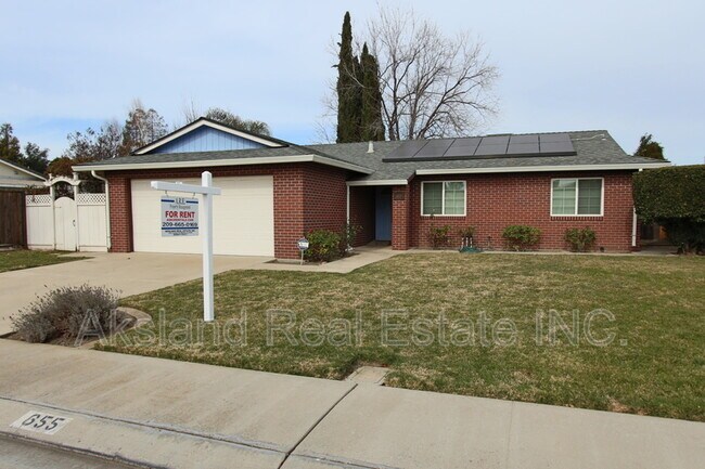 Building Photo - 655 Carlisle Way