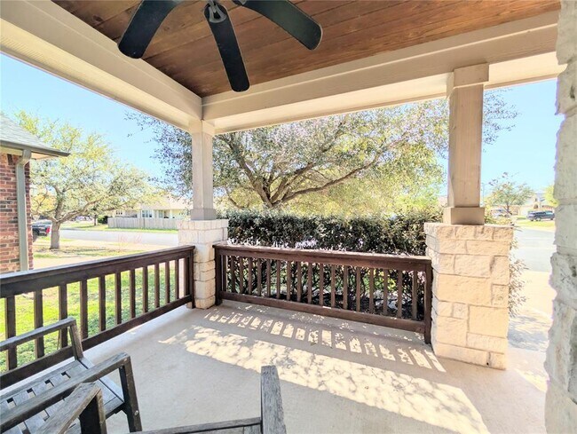 Building Photo - 6800 Bay City Bend