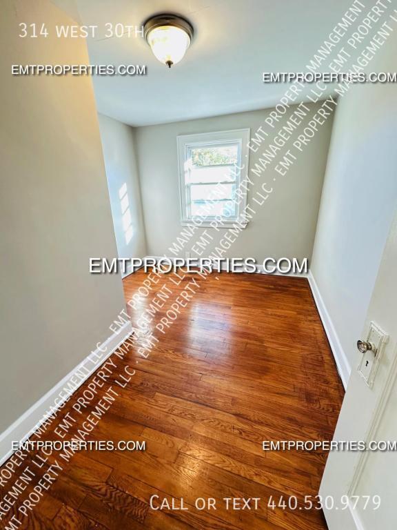 Foto del edificio - 314 west 30th-