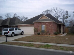 Building Photo - 16306 Venetian Ave