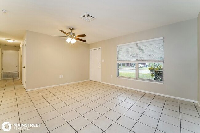 Building Photo - 3411 Spainwood Dr
