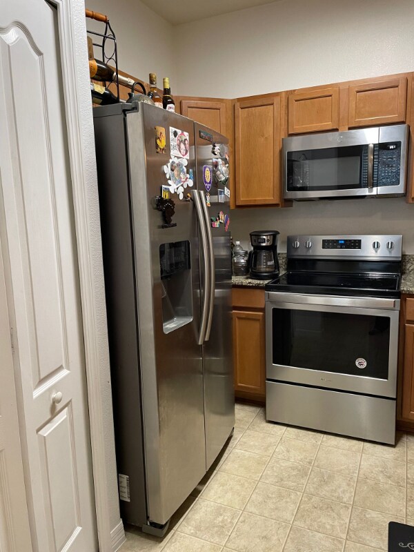 Foto del edificio - 3066 Rodrick Cir