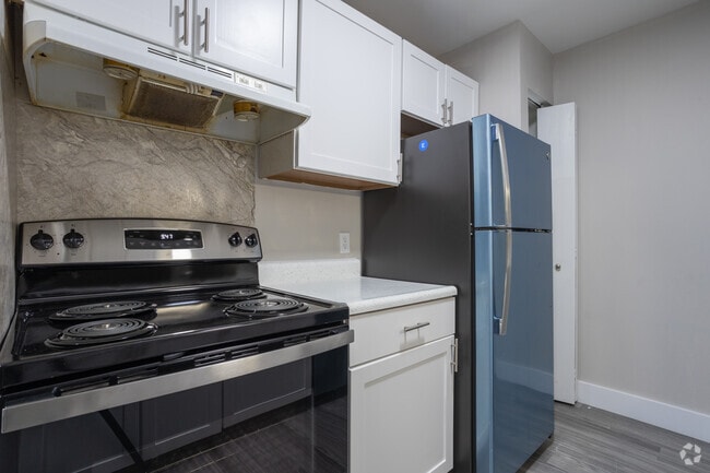 Interior Photo - Parchment Point Townhomes