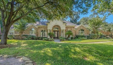Building Photo - 8615 Haven Woods Way