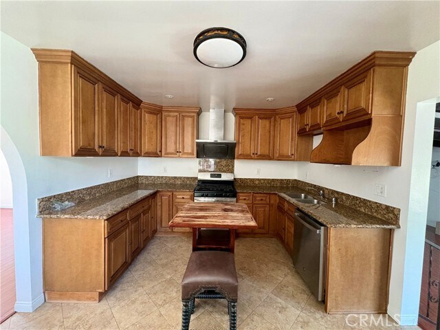 Foto del edificio - 5421 W 120th St