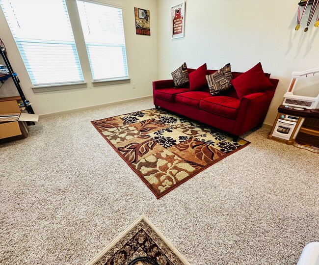 Foto del edificio - 141 Merrick Rd