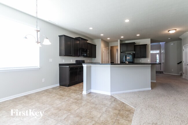 Building Photo - 11231 Dobbins Dr