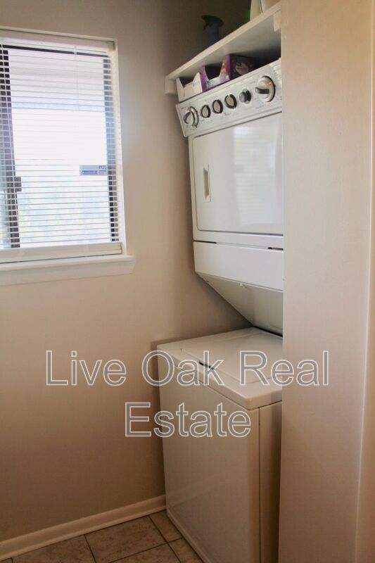 Foto del edificio - 3200 Lynnhaven Dr