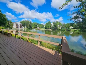 Building Photo - 1420 Cedarwood Dr