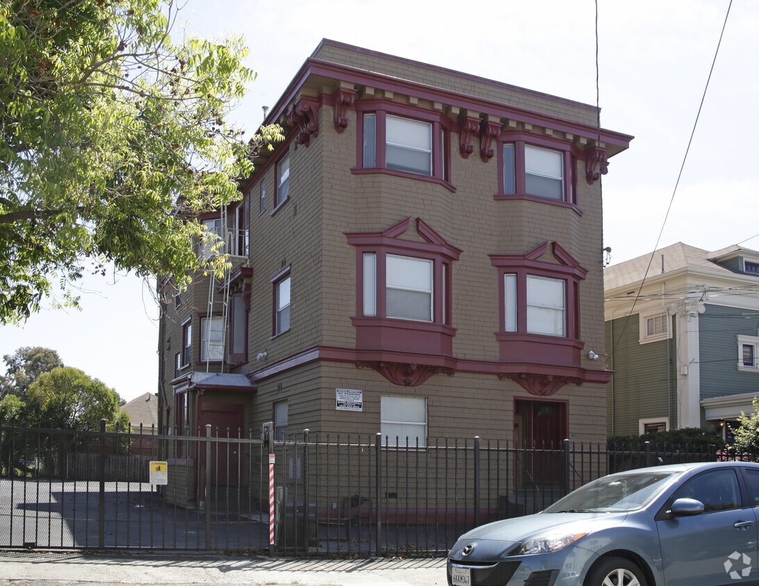 Foto principal - 539 33rd St