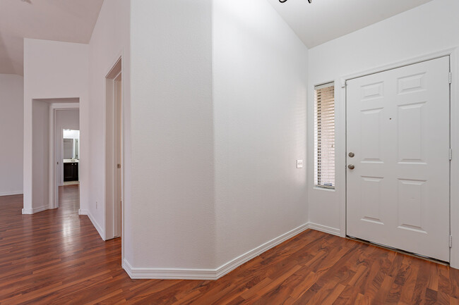 Building Photo - 2444 S Terrell