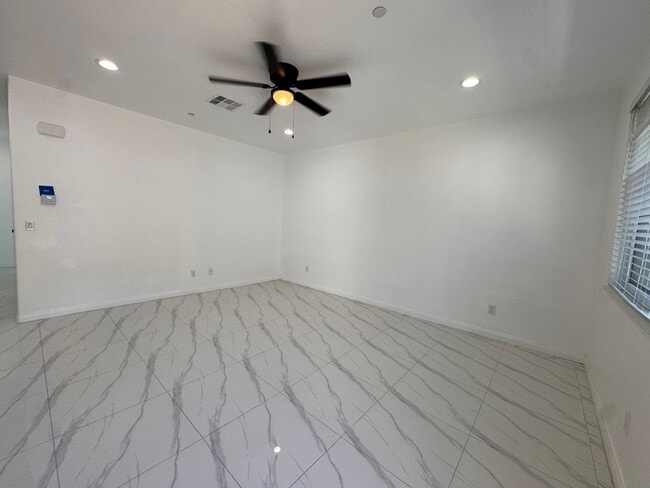 Interior Photo - Arrow Apartments