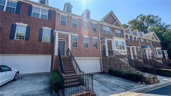 Building Photo - 11065 Brunson Dr