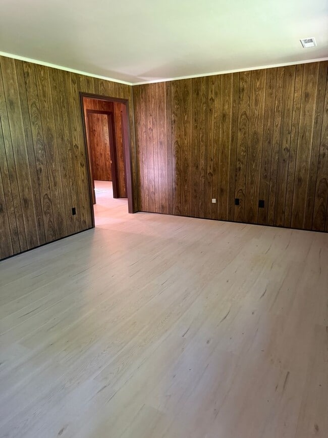 Photo - 1201 Victoria St Apartment