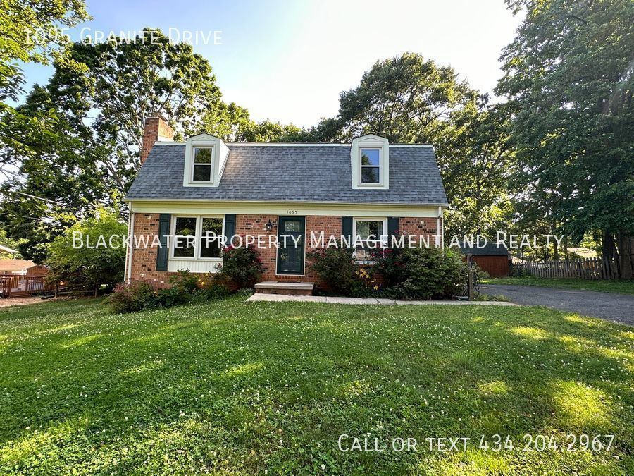 Primary Photo - 3 Bedroom Home in The Town of Bedford
