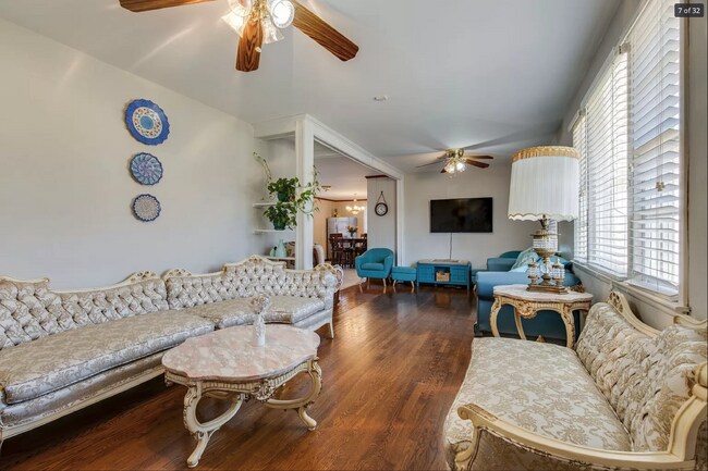 Foto del edificio - Charming 2 Bedroom Rental Home in Nashville with 1500 Sq Ft - Must See!