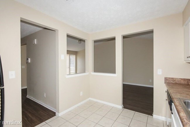 Foto del edificio - 2479 Shady Shoals Ct