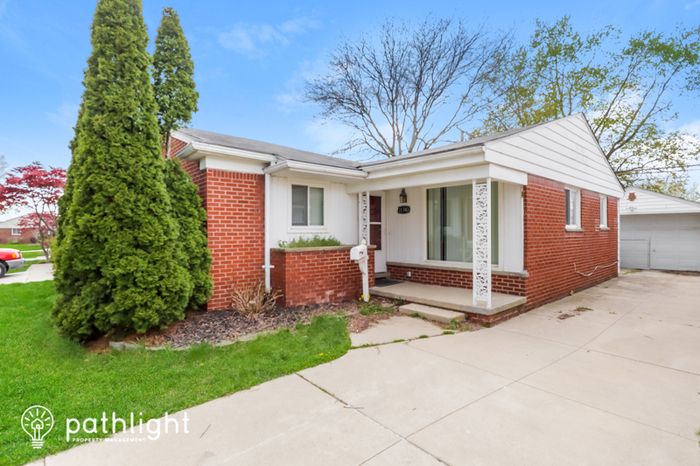 Foto principal - 31743 Courtland Street, St. Clair Shores, ...