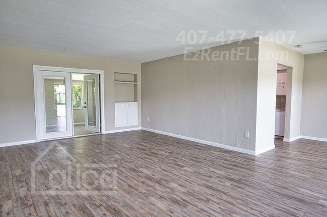 Foto del edificio - 21899 Buxton Ave