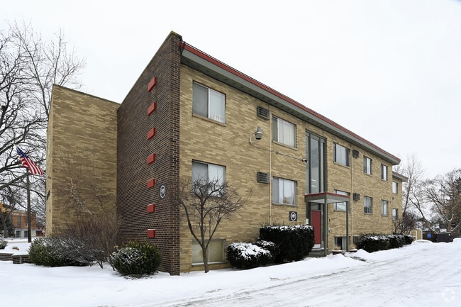 Building Photo - Pearl West