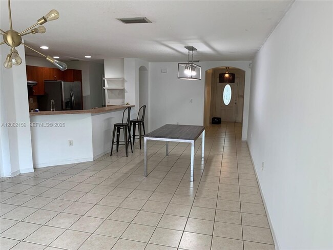 Building Photo - 4805 SW 163rd Pl