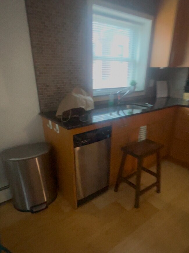 Foto del edificio - 462 Park Dr