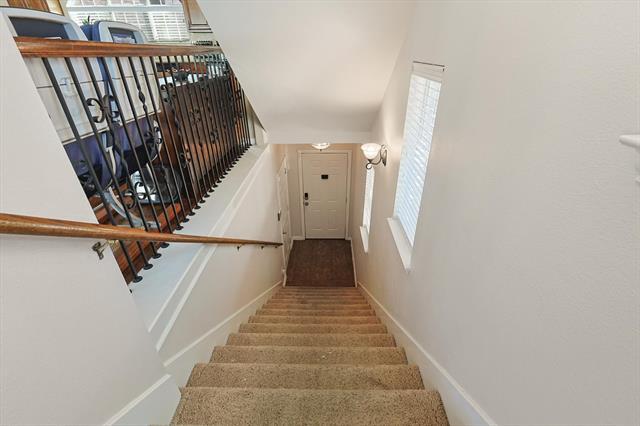 Foto del edificio - 2700 Club Ridge Dr