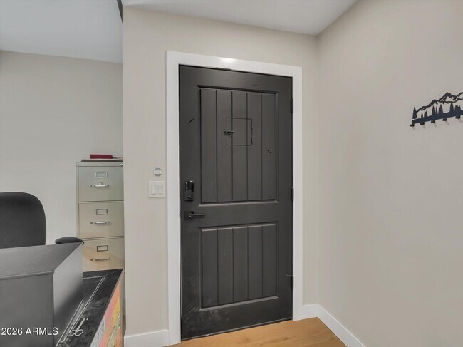 Foto del edificio - 5122 W Fallen Leaf Ln