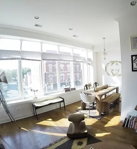Living and Dining Area - 1518 W Chicago Ave