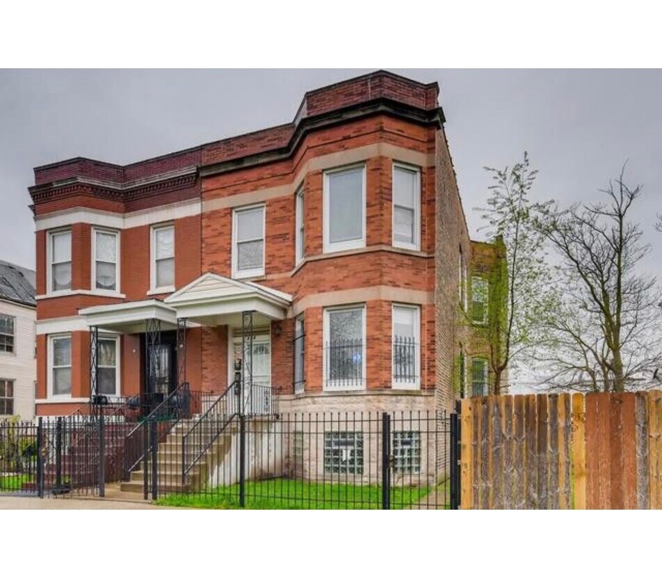 5636 S Justine St, Chicago, IL 60636 Apartments in Chicago, IL