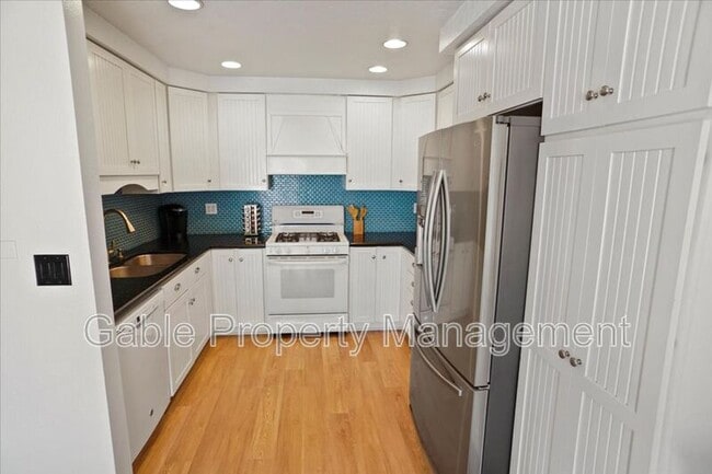 Building Photo - 24725 Sand Wedge Ln