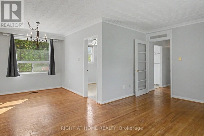 Building Photo - 426 Seaton Dr