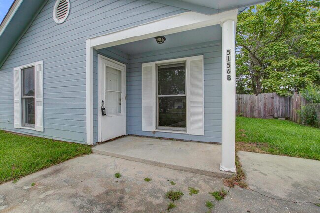 Foto del edificio - 5156 Scarsdale Ave