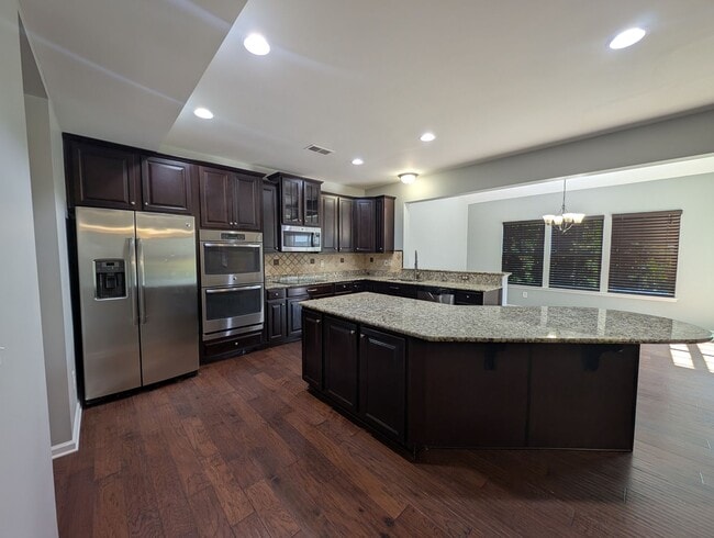 Building Photo - Stunning 2 Story Home Located in The Settlements at Withrow Downs Community!