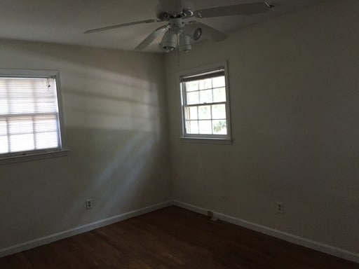 Foto del edificio - 9 28th Ave