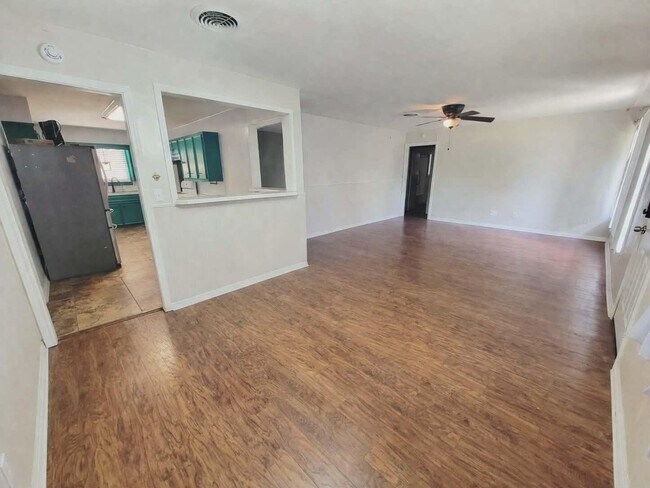 Foto del edificio - 3408 38th St
