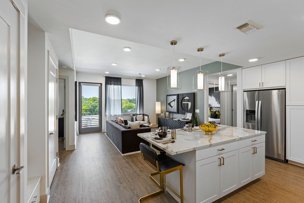 1109 N Interstate 35, Austin, TX 78702