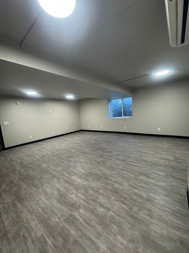 Foto del edificio - 2 Bd 1ba apartment in Hudson for Rent