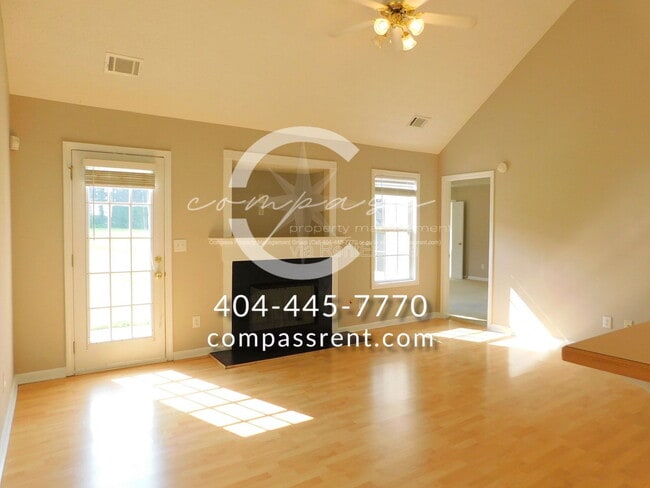 Building Photo - 428 Shadowbrooke Cir SW