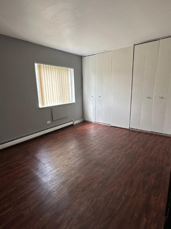 Foto del edificio - 363 Hawthorne Cir