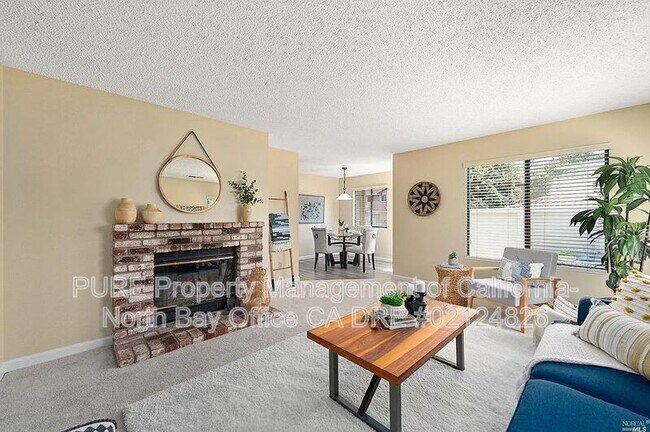 Building Photo - 360 Park Pl Dr