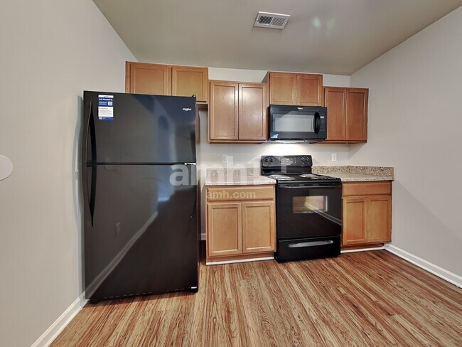 Foto del edificio - 6227 Thompson Brook Lane