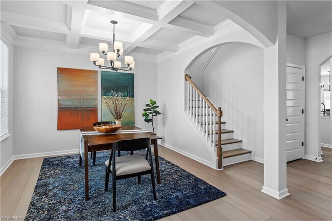 Foto del edificio - 7260 Huntgate Dr