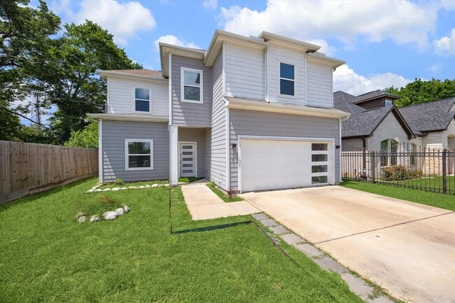 Building Photo - 5041 Mallow St